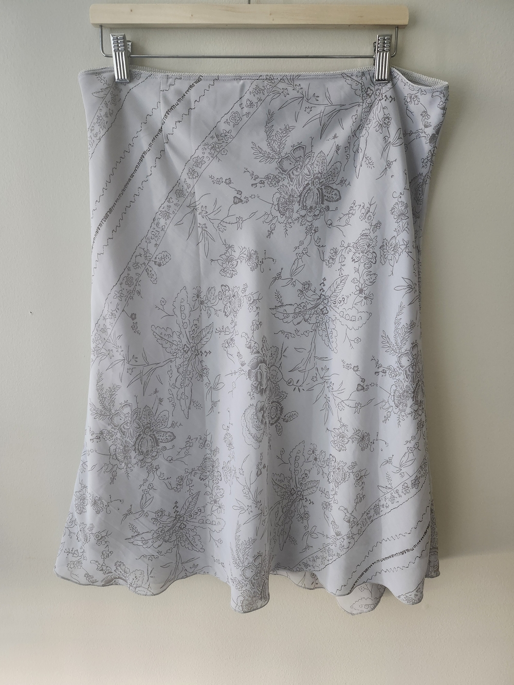 Light Gray Floral A-Line Skirt - Picture 2 of 7